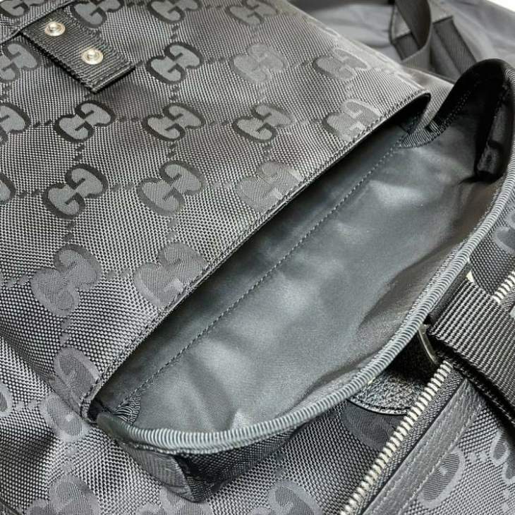 Picture of Gucci Mens Bags _SKUfw138986523fw